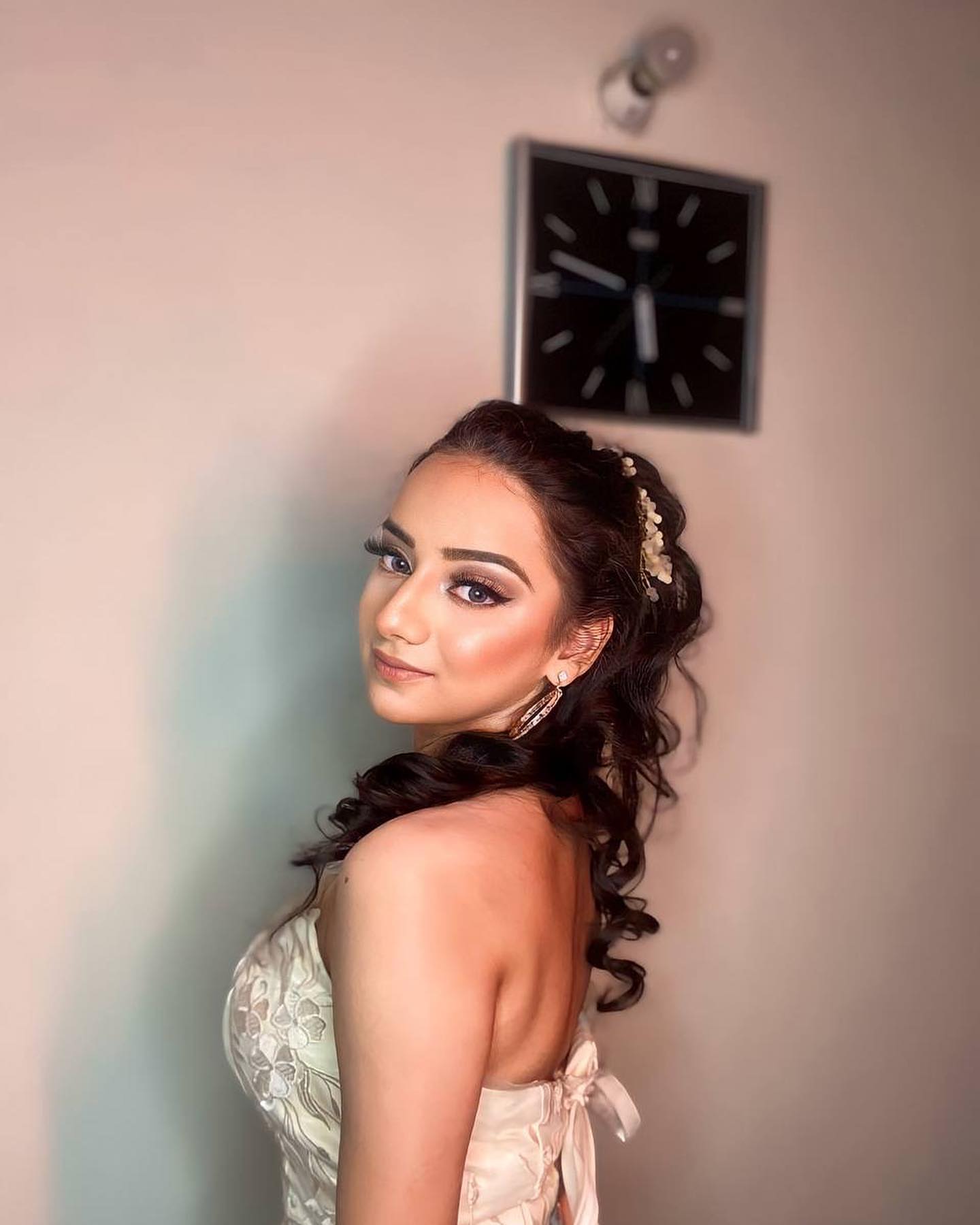 Engagement makeup style